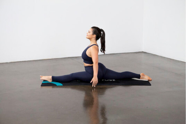 Monkey Pose (Hanumanasana)