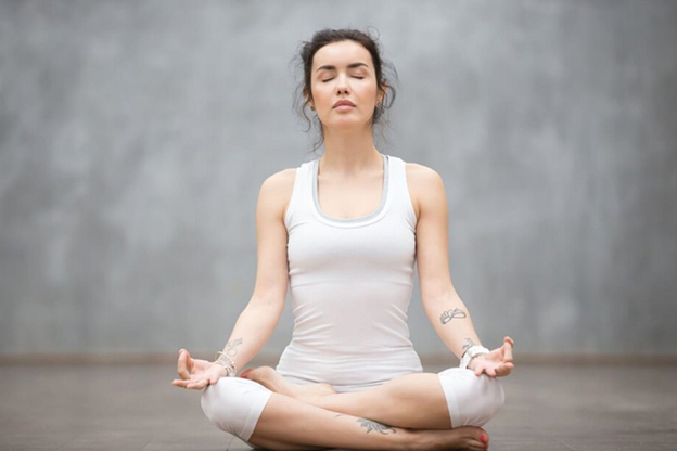 5 Advanced Yoga Poses You must do - Yoga & Fitness - UnCrushedLeaves