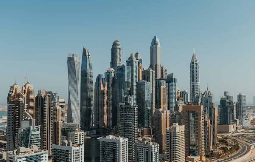 Travel Dubai with UnCrushedLeaves